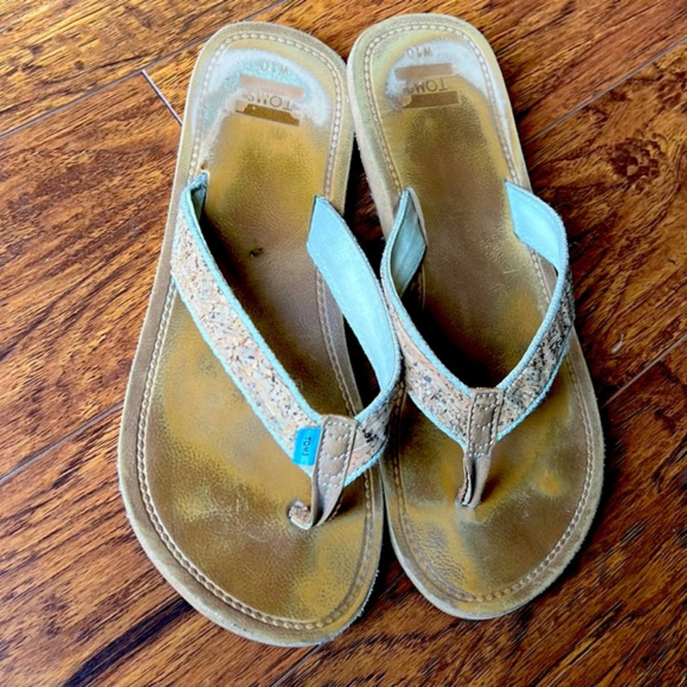 Toms‎ cork flip flop size 10